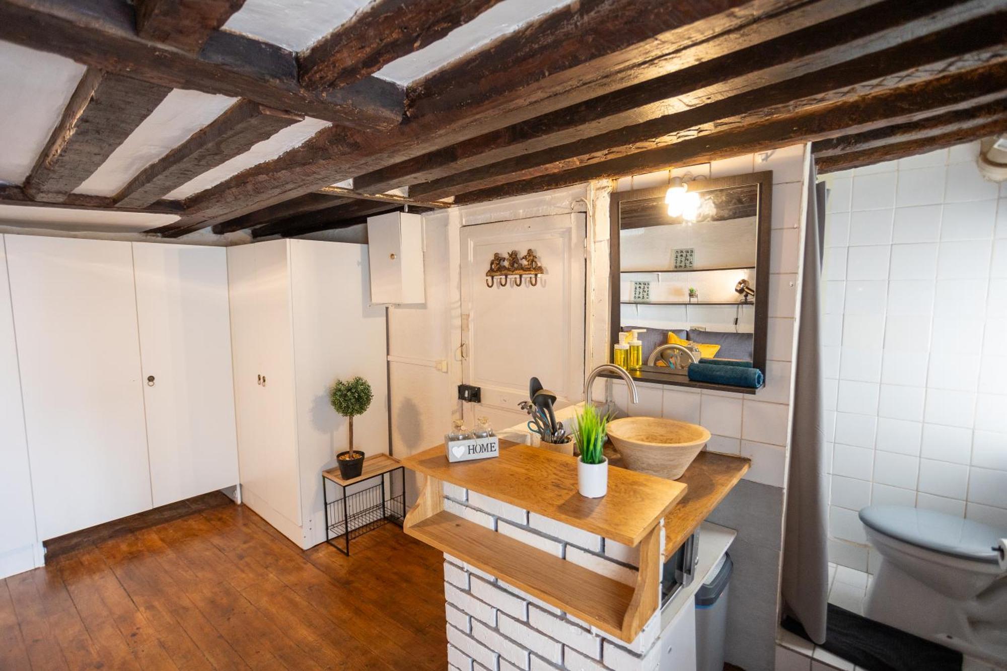 Studio Cosy Romantique En Plein Coeur De Paris Appartement Buitenkant foto